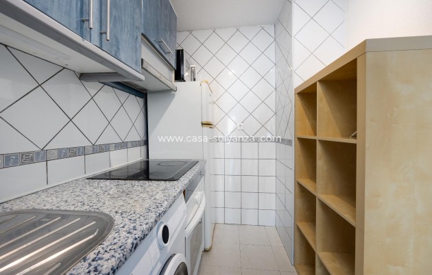 Resale - Bungalow - Torrevieja - Playa De Los Naufragos