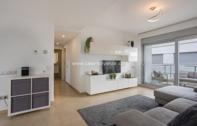 Resale - Apartment - Penthouse - Orihuela - Vistabella Golf