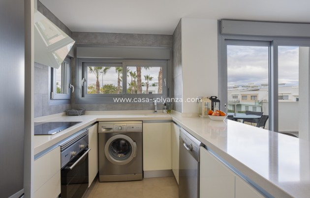 Resale - Apartment - Penthouse - Orihuela - Vistabella Golf