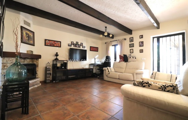Reventa - Country Property/Finca - Albatera - Albatera - Country