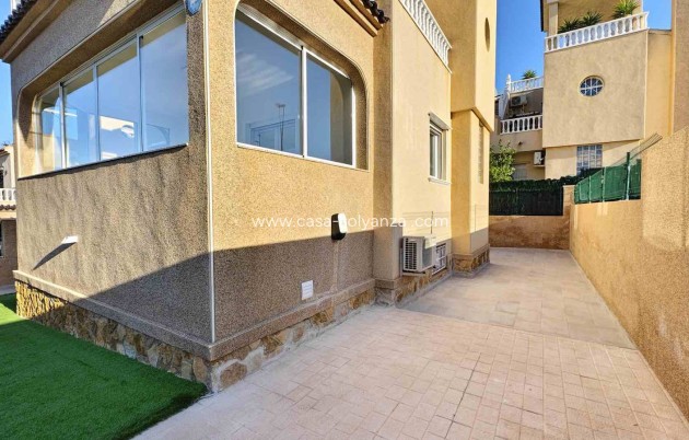 Reventa - Villa - Orihuela - Villamartin