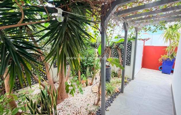 Reventa - Villa - Los Montesinos - Costa Blanca