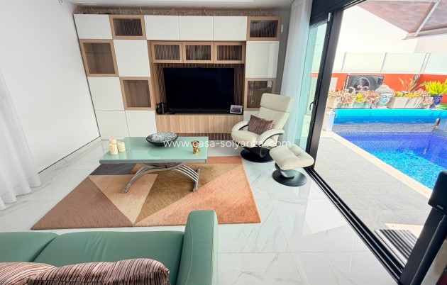 Reventa - Villa - Los Montesinos - Costa Blanca