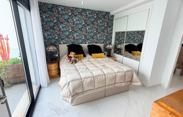 Reventa - Villa - Los Montesinos - Costa Blanca