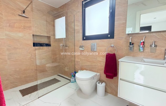 Reventa - Villa - Los Montesinos - Costa Blanca