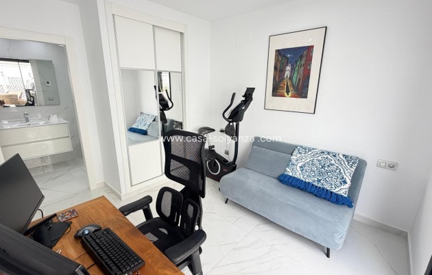 Reventa - Villa - Los Montesinos - Costa Blanca