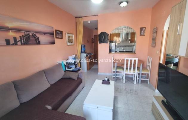 Resale - Apartment / flat - Torrevieja - Acequion