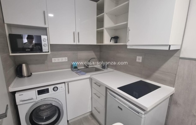Reventa - Apartamento / piso - Torrevieja - Center