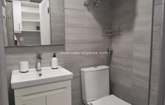 Reventa - Apartamento / piso - Torrevieja - Center