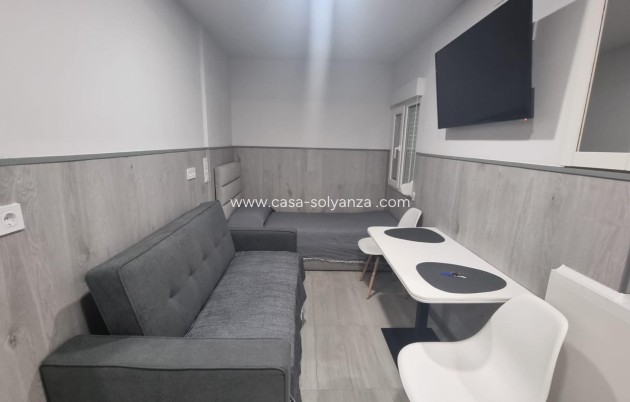Reventa - Apartamento / piso - Torrevieja - Center