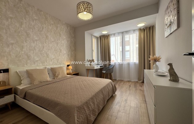 Reventa - Apartamento / piso - Torrevieja - Playa del Cura