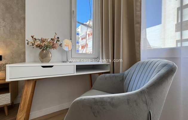 Reventa - Apartamento / piso - Torrevieja - Playa del Cura