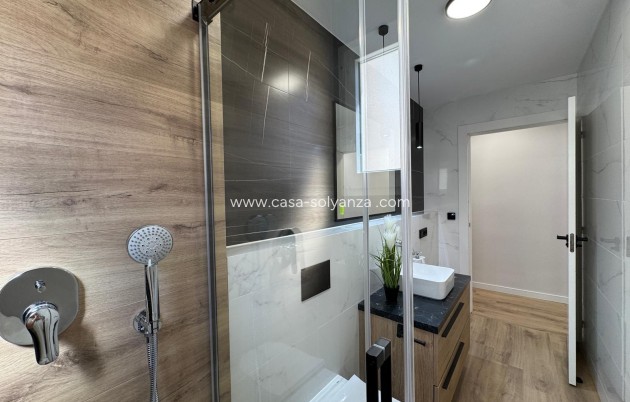 Reventa - Apartamento / piso - Torrevieja - Playa del Cura