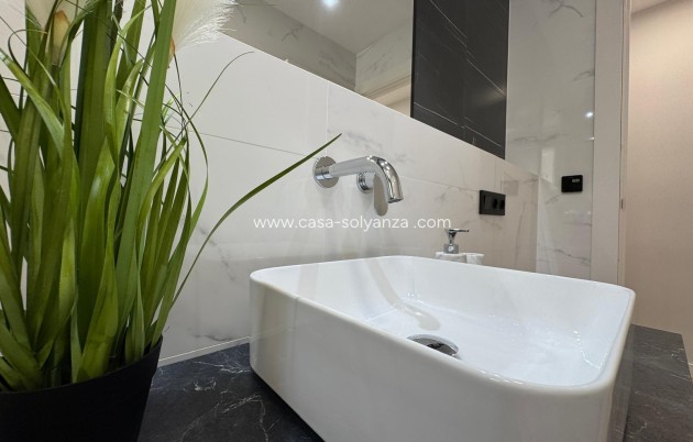 Reventa - Apartamento / piso - Torrevieja - Playa del Cura