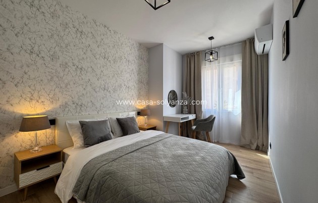 Reventa - Apartamento / piso - Torrevieja - Playa del Cura