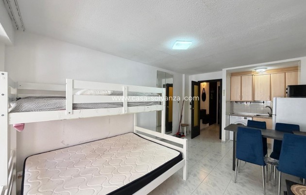 Reventa - Apartamento / piso - Torrevieja - Playa del Cura