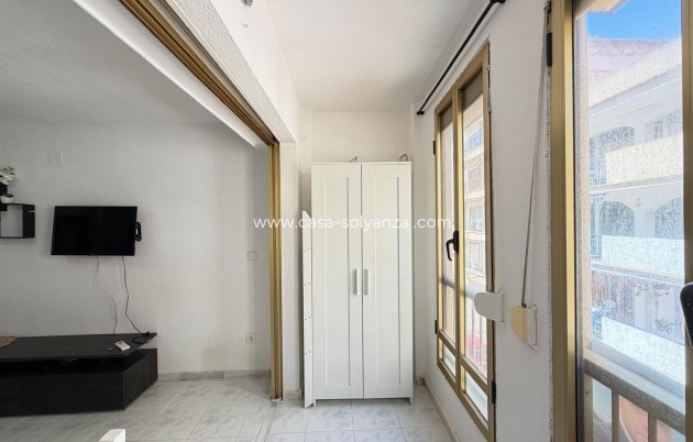 Reventa - Apartamento / piso - Torrevieja - Playa del Cura