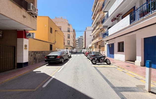 Reventa - Apartamento / piso - Torrevieja - Playa del Cura