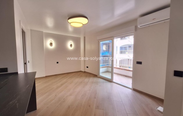 Reventa - Apartamento / piso - Torrevieja - Playa de los Locos