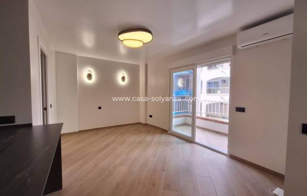 Reventa - Apartamento / piso - Torrevieja - Playa de los Locos