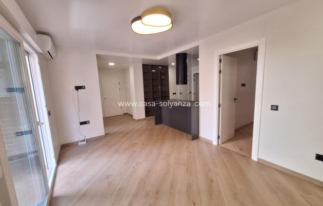Reventa - Apartamento / piso - Torrevieja - Playa de los Locos