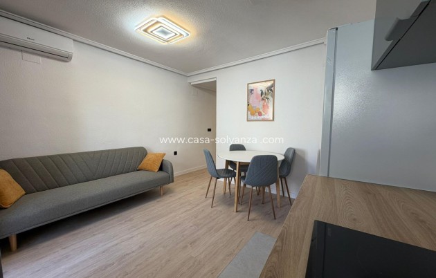 Resale - Apartment / flat - Torrevieja - Playa del Cura
