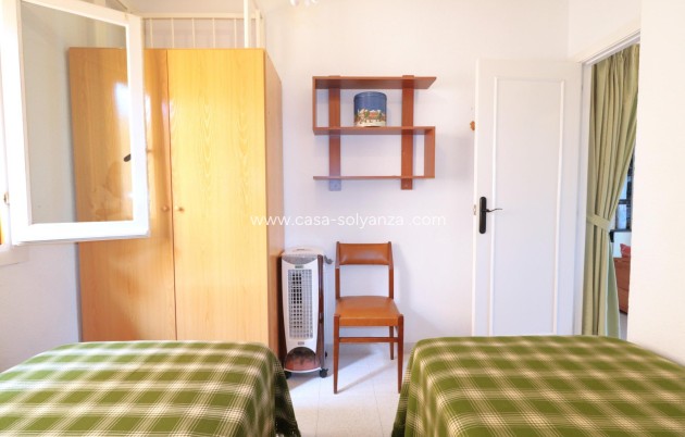 Resale - Apartment / flat - Torrevieja - Acequion