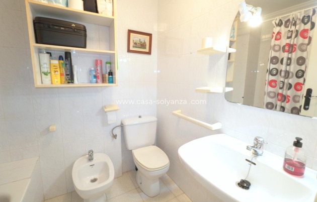 Resale - Apartment / flat - Torrevieja - Acequion