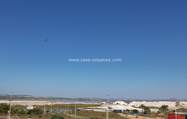 Resale - Apartment / flat - Torrevieja - Acequion