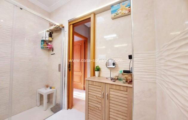 Resale - Townhouse - Torrevieja