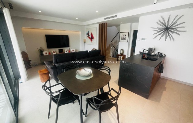 Reventa - Villa - Torre Pacheco - Inland