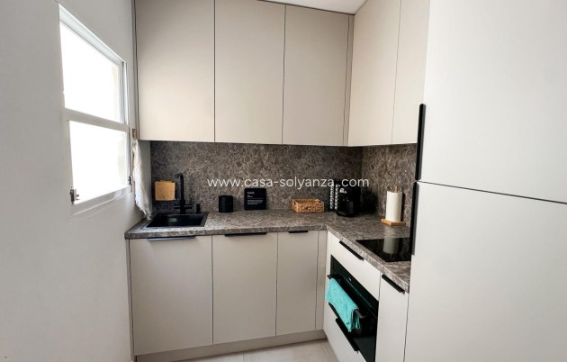 Resale - Apartment / flat - Orihuela Costa - Costa Blanca