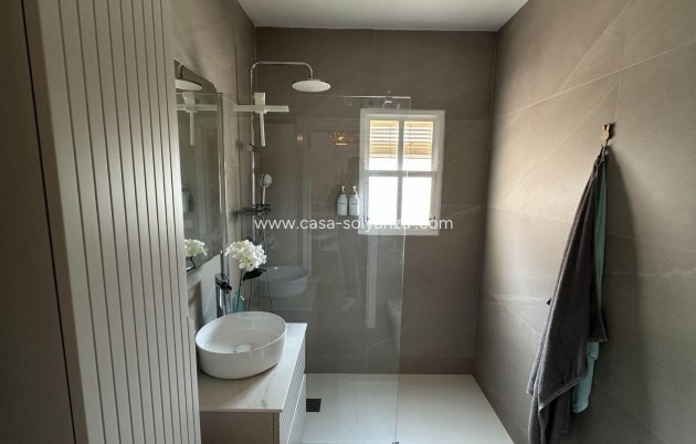 Resale - Apartment / flat - Orihuela Costa - Costa Blanca