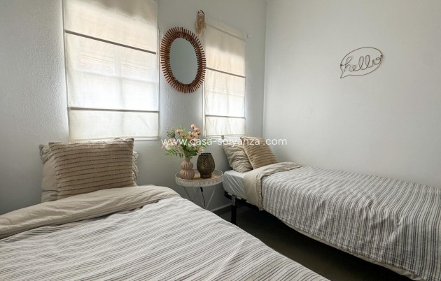 Resale - Apartment / flat - Orihuela Costa - Costa Blanca