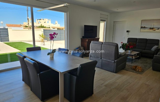 Reventa - Villa - Torrevieja - La Siesta