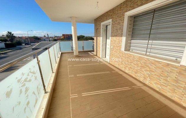 Reventa - Villa - Torrevieja - La Siesta