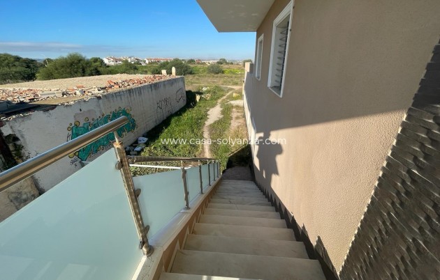 Reventa - Villa - Torrevieja - La Siesta