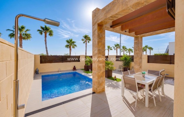 Reventa - Villa - Ciudad Quesada - Pueblo Bravo