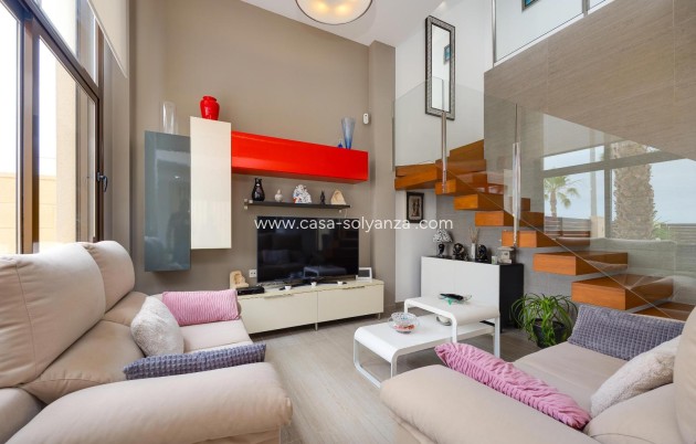 Reventa - Villa - Ciudad Quesada - Pueblo Bravo