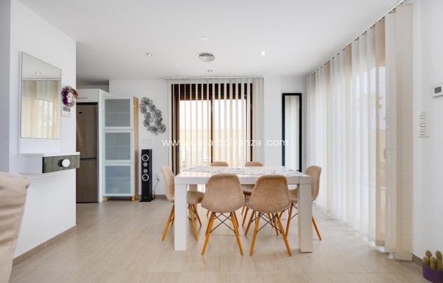 Reventa - Villa - Ciudad Quesada - Pueblo Bravo