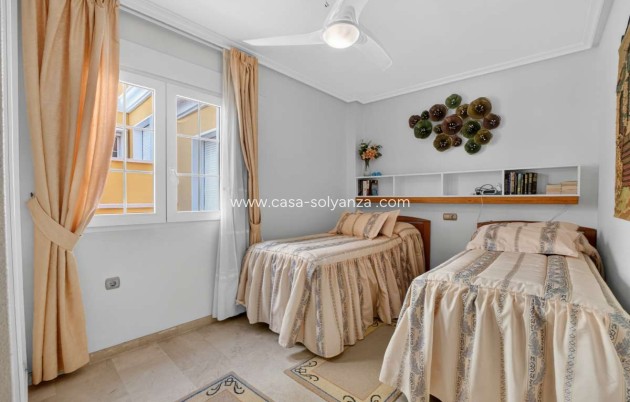 Reventa - Apartamento / piso - Cabo Roig - Costa Blanca