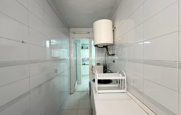 Resale - Apartment / flat - Torrevieja - Playa del Cura