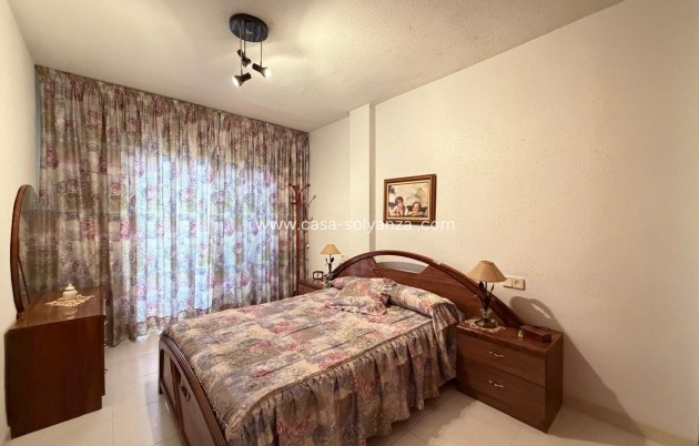 Resale - Apartment / flat - Torrevieja - Playa del Cura