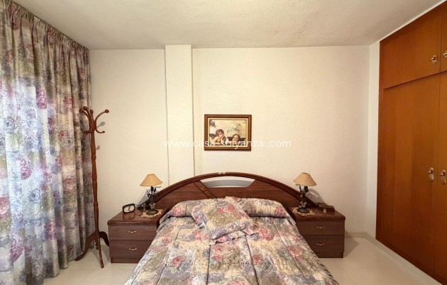 Resale - Apartment / flat - Torrevieja - Playa del Cura
