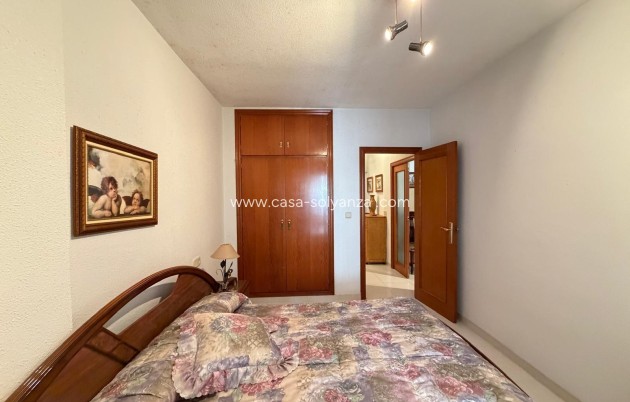 Resale - Apartment / flat - Torrevieja - Playa del Cura
