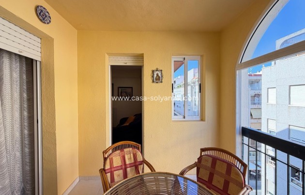 Resale - Apartment / flat - Torrevieja - Playa del Cura