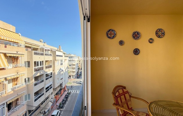 Resale - Apartment / flat - Torrevieja - Playa del Cura
