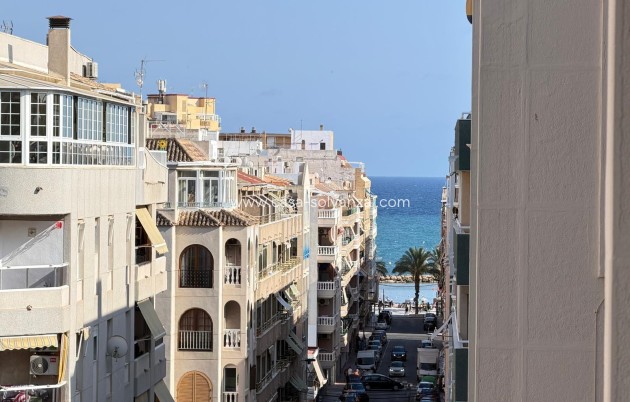Resale - Apartment / flat - Torrevieja - Playa del Cura