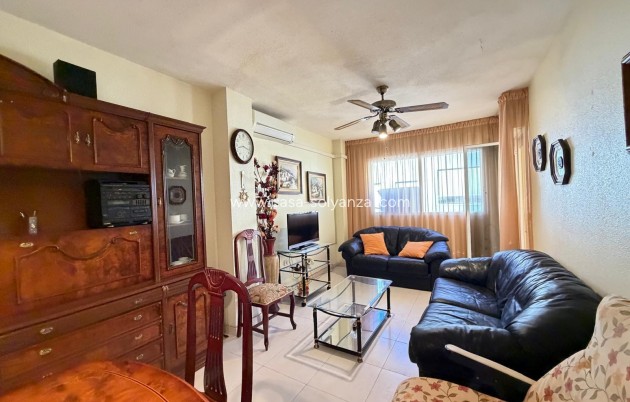 Resale - Apartment / flat - Torrevieja - Playa del Cura