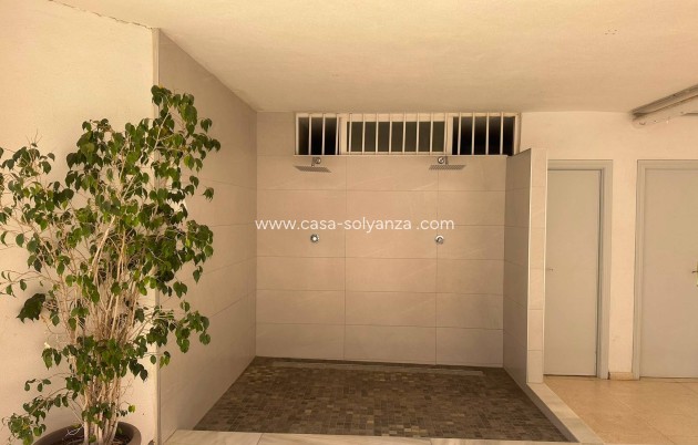Reventa - Apartamento / piso - Torrevieja - Estacion Autobuses